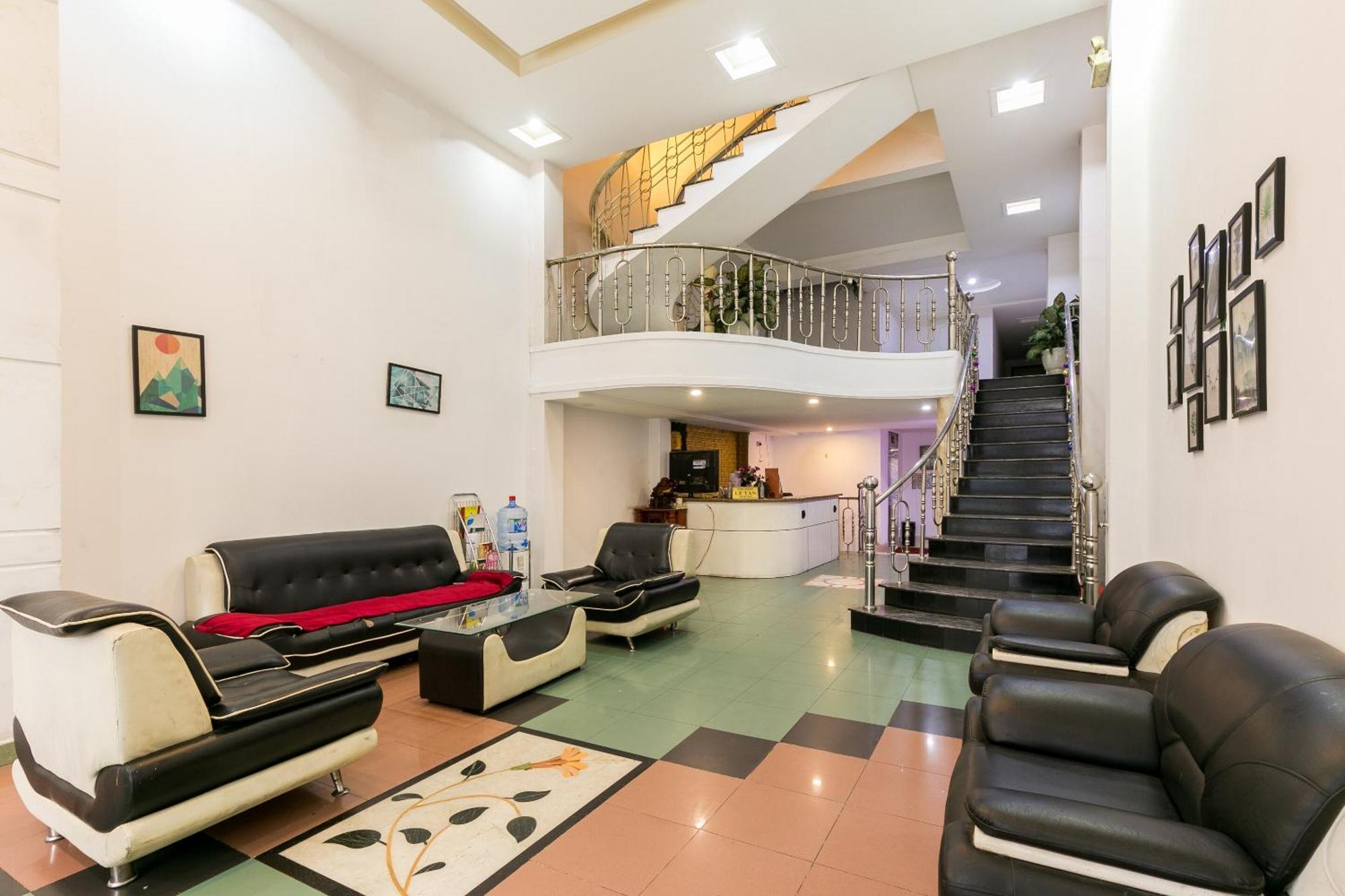 Oyo 373 Habana Hotel Хошимин Экстерьер фото