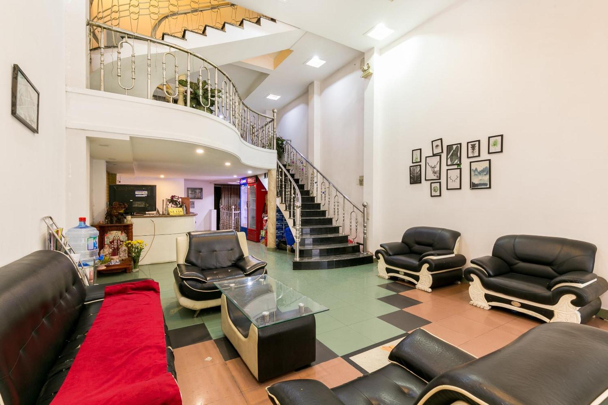Oyo 373 Habana Hotel Хошимин Экстерьер фото