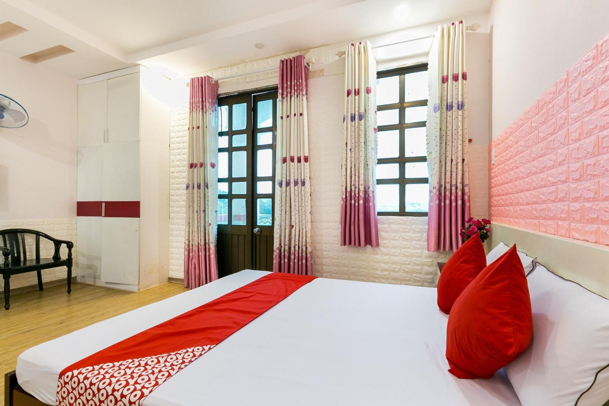Oyo 373 Habana Hotel Хошимин Экстерьер фото