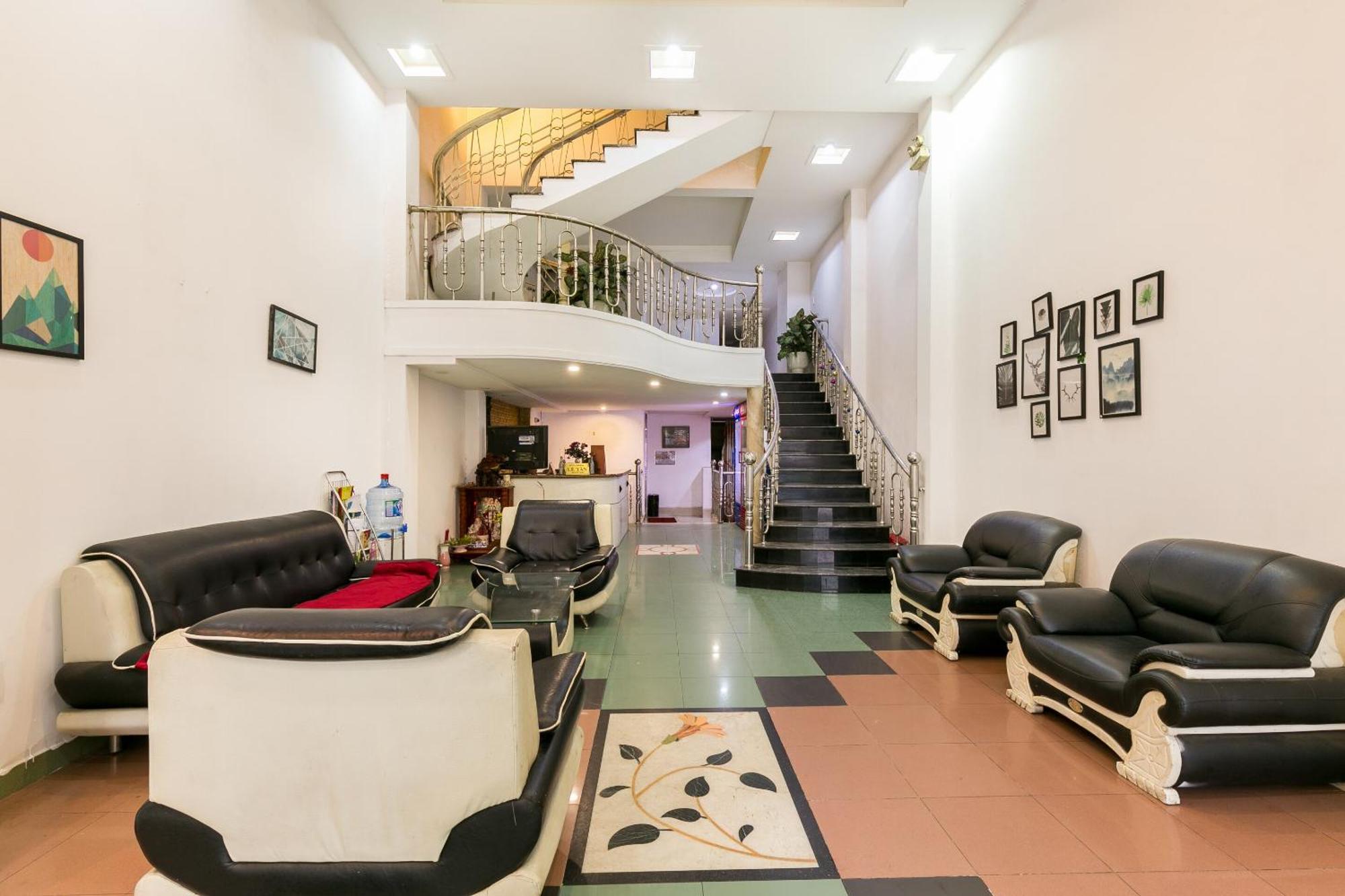 Oyo 373 Habana Hotel Хошимин Экстерьер фото